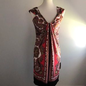 B. Calm printed dress